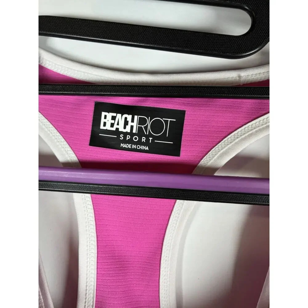 Beach Riot Sport bra Size M Hot Pink Racerback Ribbed swim top padded Activewear - Picture 3 of 6